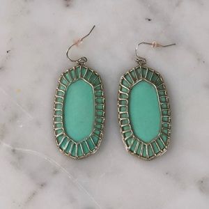 Kendra Scott earrings!